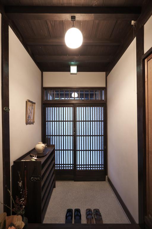 Kanazawa Guest House East Mountain Exterior photo